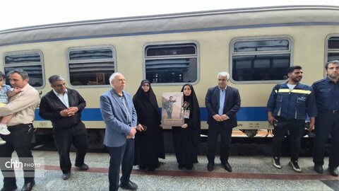 میزبانی  خانواده محترم شهدای میناب در دهه کرامت در مشهد مقدس