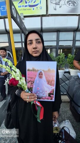 میزبانی  خانواده محترم شهدای میناب در دهه کرامت در مشهد مقدس