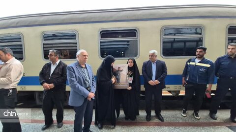 میزبانی  خانواده محترم شهدای میناب در دهه کرامت در مشهد مقدس