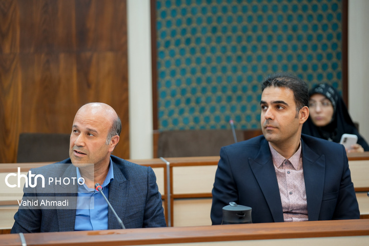 نشست وزیر با مدیران معاونت مالی و اداری