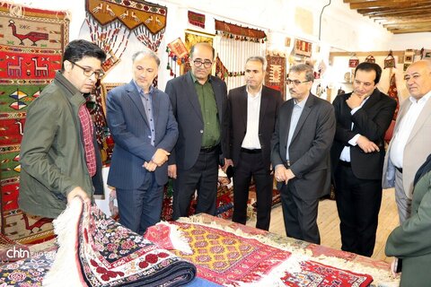 بازدید معاون عمرانی استاندار خراسان شمالی از خانه صنایع‌دستی جاجرمی