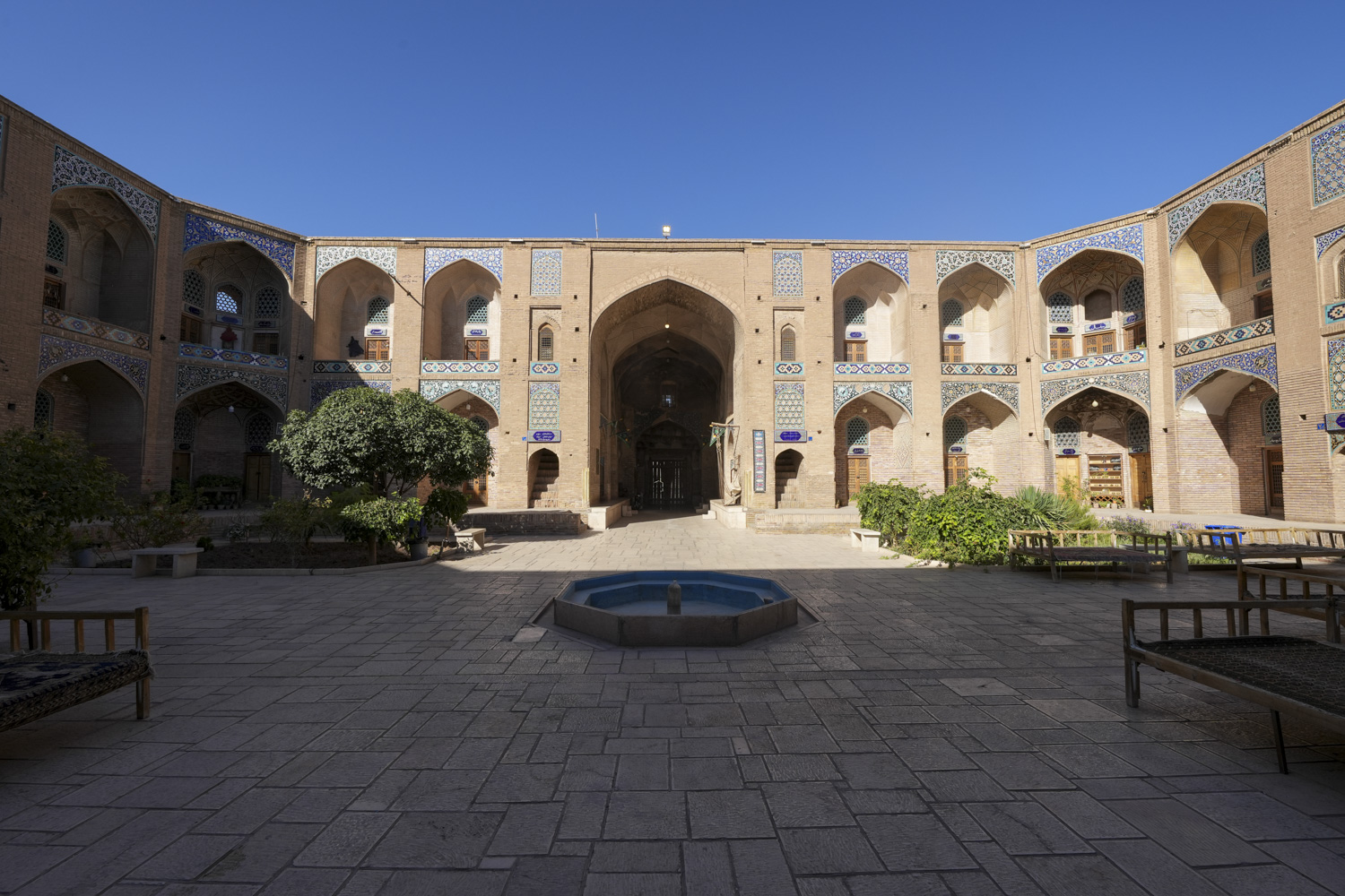 کاروانسرای گنجعلی‌خان کرمان، جلوه‌گاه هنر صفوی در فهرست میراث جهانی یونسکو