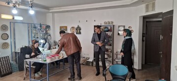 جذب صددرصدی اعتبارات مشاغل خانگی/ پرداخت ۴۰ میلیارد ریال تسهیلات به هنرمندان صنایع‌دستی شهرستان نیشابور