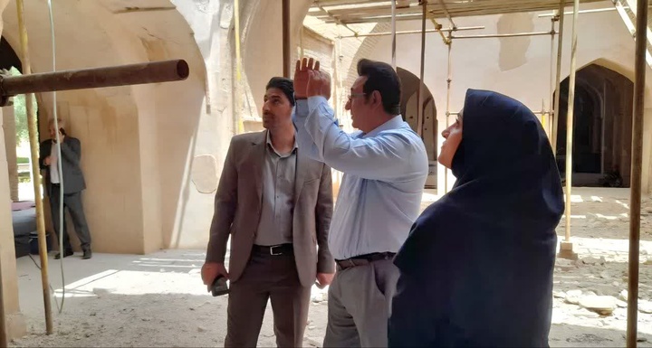 آغاز عملیات مرمتی و بازسازی طاق‌ها و تویزه‌های کاروانسرای تاریخی آوه
