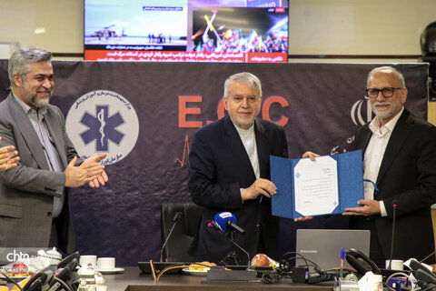 بازدید وزیر میراث‌فرهنگی از سازمان اورژانس کشور