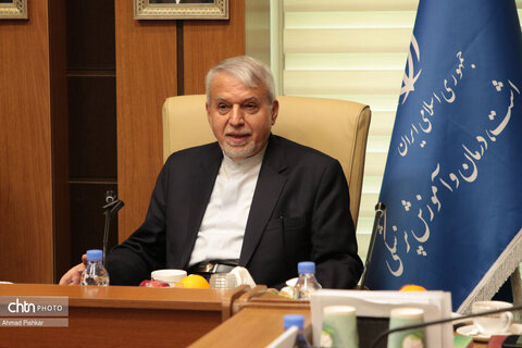 بازدید وزیر میراث‌فرهنگی از وزارت بهداشت، درمان و آموزش پزشکی