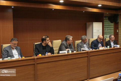 بازدید وزیر میراث‌فرهنگی از وزارت بهداشت، درمان و آموزش پزشکی