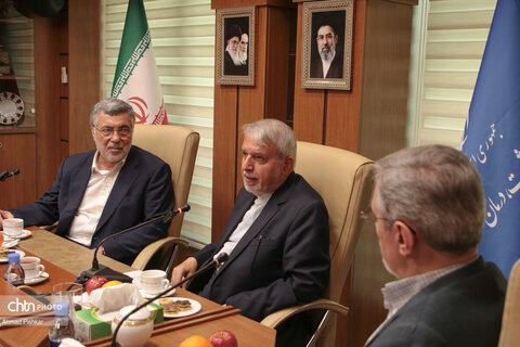 بازدید وزیر میراث‌فرهنگی از وزارت بهداشت، درمان و آموزش پزشکی