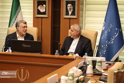 بازدید وزیر میراث‌فرهنگی از وزارت بهداشت، درمان و آموزش پزشکی