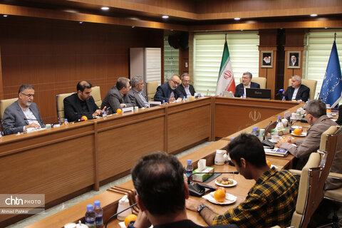 بازدید وزیر میراث‌فرهنگی از وزارت بهداشت، درمان و آموزش پزشکی