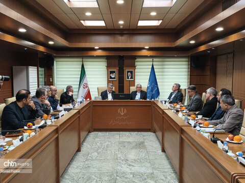 بازدید وزیر میراث‌فرهنگی از وزارت بهداشت، درمان و آموزش پزشکی