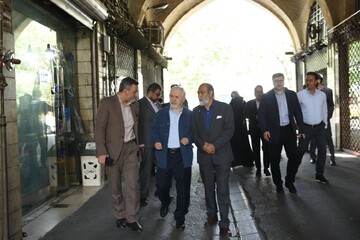 بازدید دارابی از سنگلج/ تمرکز بر صیانت از بافت تاریخی و رفع چالش‌های ضوابط شهری در قلب تهران