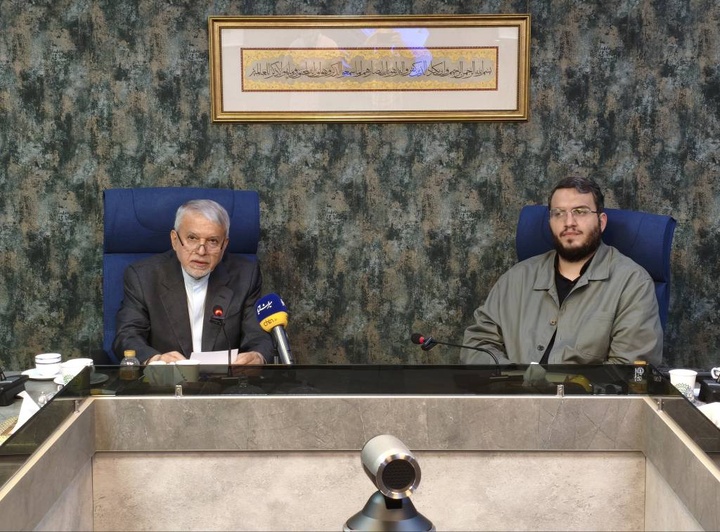 فاجعه میناب مانند هیروشیما و ویتنام به‌عنوان یک جنایت تاریخی در جهان شناخته می‌شود/ جشنواره‌های فیلم، موسیقی و شعر شهدای میناب به رویدادهای ثابت ملی تبدیل شود/ خلق «نماد ملی» برای میناب یک ضرورت راهبردی است
