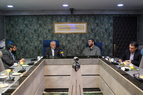 بازدید وزیر میراث‌فرهنگی از حوزه هنری