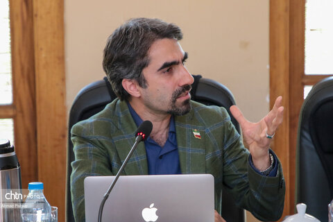 بازدید وزیر میراث‌فرهنگی از عمارت مسعودیه