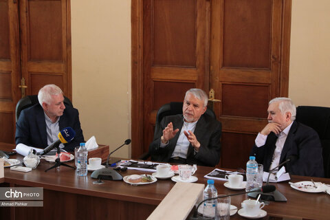 بازدید وزیر میراث‌فرهنگی از عمارت مسعودیه