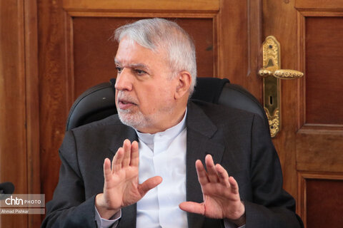 بازدید وزیر میراث‌فرهنگی از عمارت مسعودیه