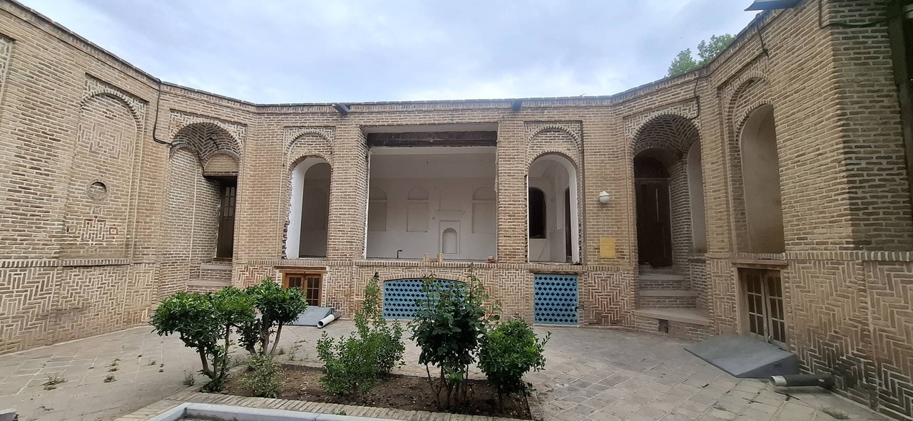 پیشرفت فیزیکی پروژه‌های مرمتی قزوین در بازدید معاون میراث‌فرهنگی