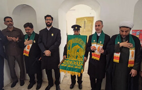 حضور خادمان آستان قدس رضوی در محل بیت رهبر شهید انقلاب در ایرانشهر