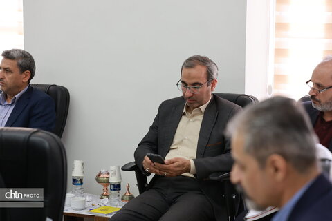 نشست تخصصی میز گردشگری استان اصفهان