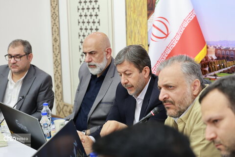 نشست تخصصی میز گردشگری استان اصفهان