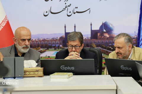 نشست تخصصی میز گردشگری استان اصفهان
