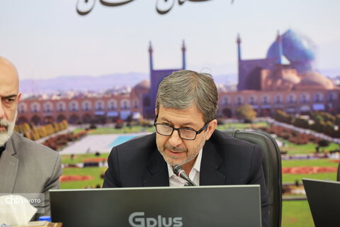 نشست تخصصی میز گردشگری استان اصفهان