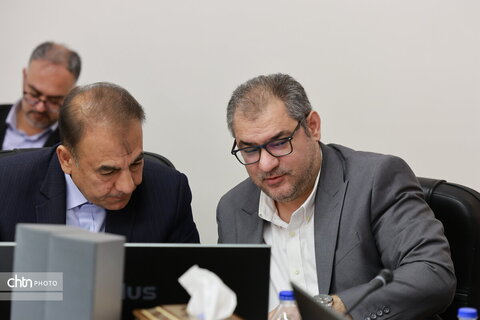 نشست تخصصی میز گردشگری استان اصفهان