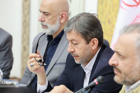 نشست تخصصی میز گردشگری استان اصفهان
