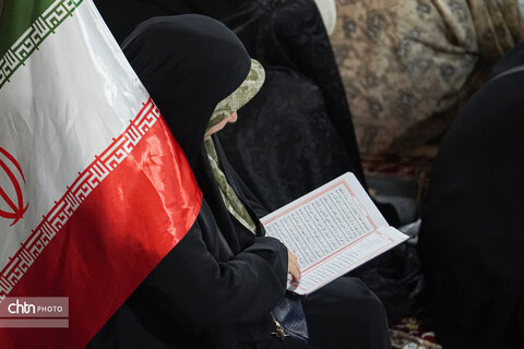 حال و هوای حرم مطهر رضوی در شب میلاد امام رضا علیه‌السلام