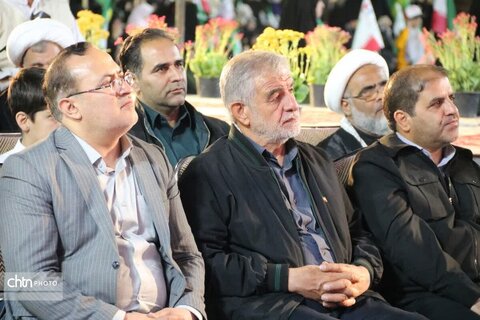 طنین یا رضا (ع) در قلب یزد؛ اجتماع بزرگ «زیر سایه خورشید» برگزار شد