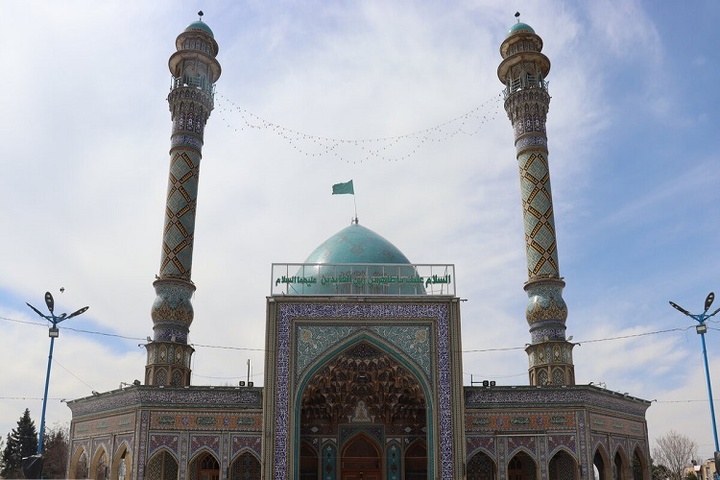 گردشگری مذهبی یکی از پایدارترین و ریشه‌دارترین  نوع گردشگری در ایران است / ثبت ملی ۴۶ بقعه و امامزاده در استان البرز