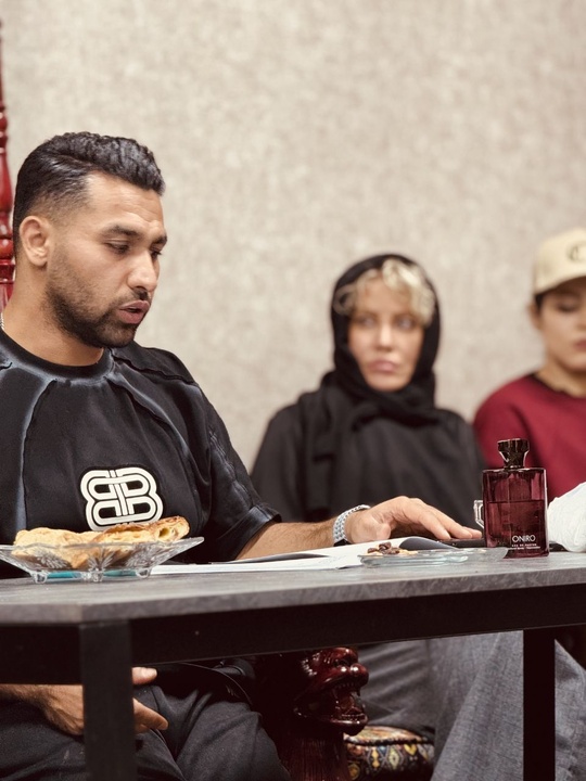 اجرای یک نمایش با بازی شراره رخام امشب در میدان امام حسین/ پخش زنده از شبکه افق 