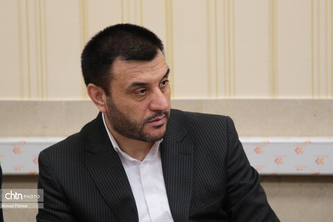 بازدید وزیر میراث‌فرهنگی از شرکت توسعه گردشگری ایران