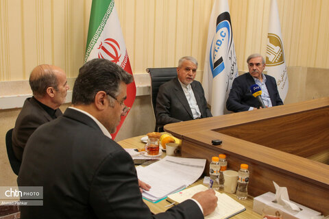 بازدید وزیر میراث‌فرهنگی از شرکت توسعه گردشگری ایران