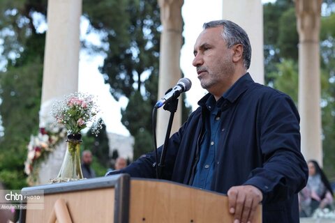 رایحه میمند در رواق حافظ