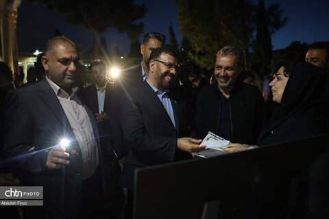 رایحه میمند در رواق حافظ