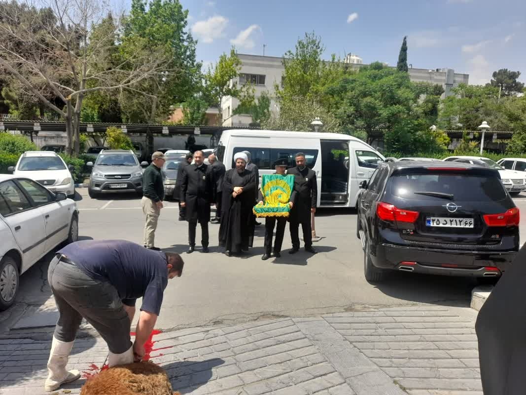 وزارت میراث‌فرهنگی بوی مشهد گرفت / شمیم روح‌افزای حرم رضوی از مشهد تا تهران