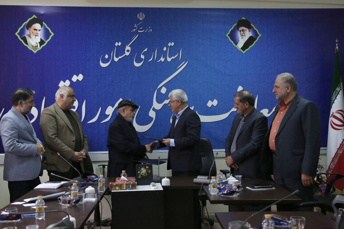 انعقاد تفاهمنامه سرمایهگذاری برای احداث تمپارک صنایعدستی در گلستان/ ورود سرمایهگذار به بزرگترین دهکده صنایعدستی شمالشرق کشور