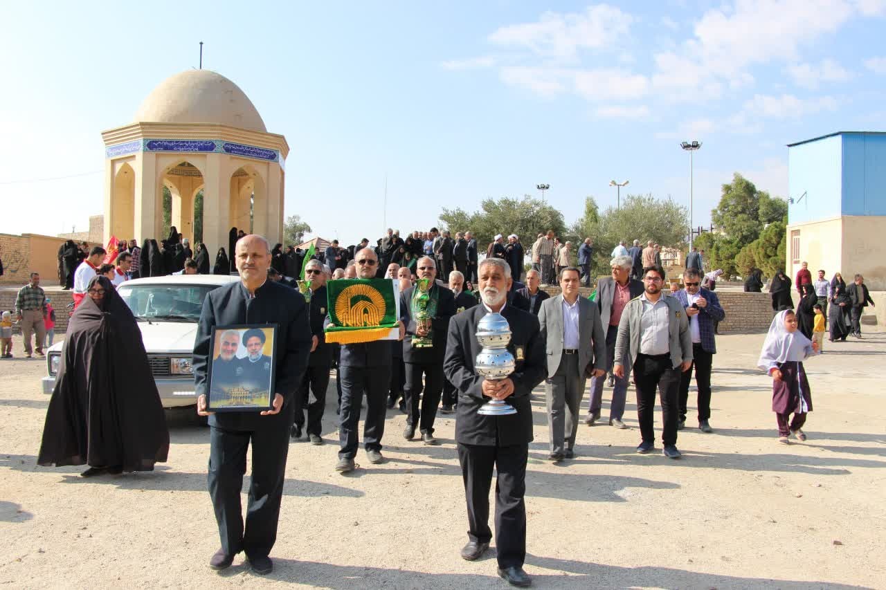 مشهدک؛ روایت هجرت خورشید در کوچه‌پس‌کوچه‌های خشت و گلی شهر خرانق