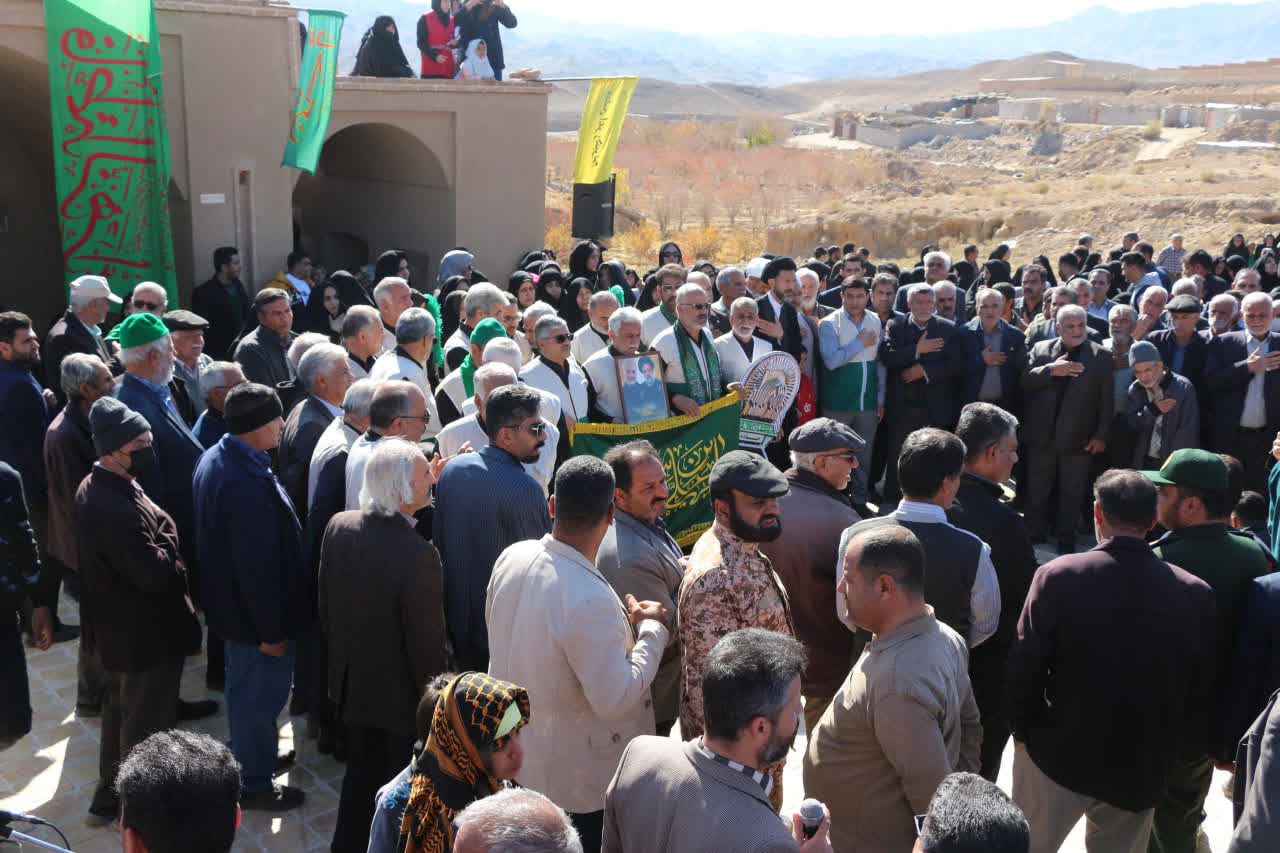 مشهدک؛ روایت هجرت خورشید در کوچه‌پس‌کوچه‌های خشت و گلی شهر خرانق