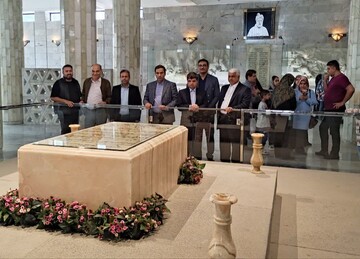 بازدید معاون استاندار و فرماندار شهرستان مشهد مقدس از مجموعه فرهنگی تاریخی آرامگاه فردوسی/برنامه‌ریزی برای برپایی باشکوه گرامیداشت شاعر بزرگ حماسه‌سرای ایران