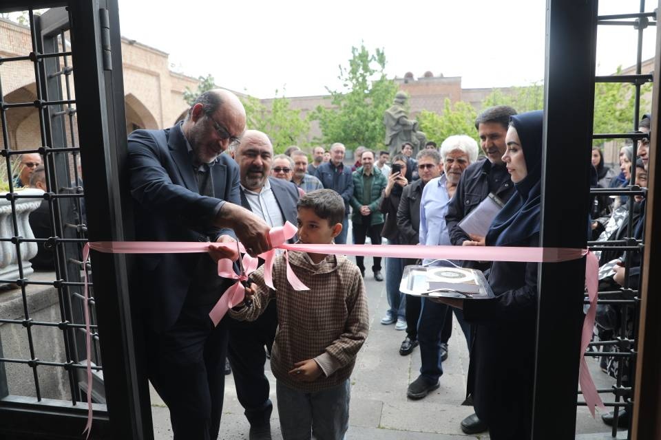 افتتاح هفتمین نمایشگاه اختصاصی سنگ‌های قیمتی در اردبیل