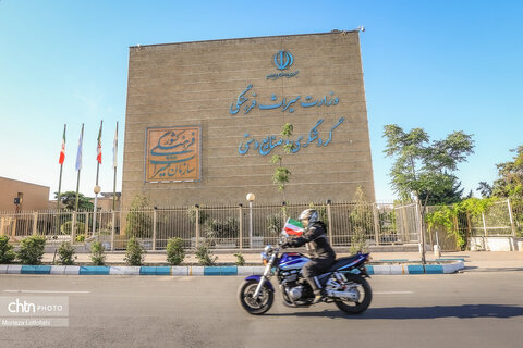 رالی تور گردشگری موتورسیکلت در محکومیت حمله به میراث فرهنگی و اماکن تاریخی ایران