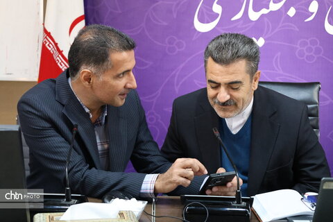 نشست با رئیس سازمان برنامه وبودجه استان چهارمحال وبختیاری