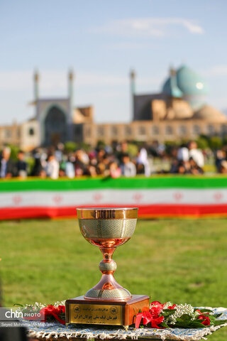 مسابقه نمادین چوگان در اصفهان