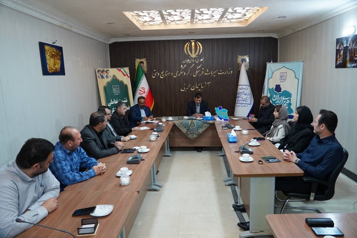 میراث‌فرهنگی آذربایجان غربی پیگیر مشکلات و چالش‌های دفاتر خدمات مسافرتی است