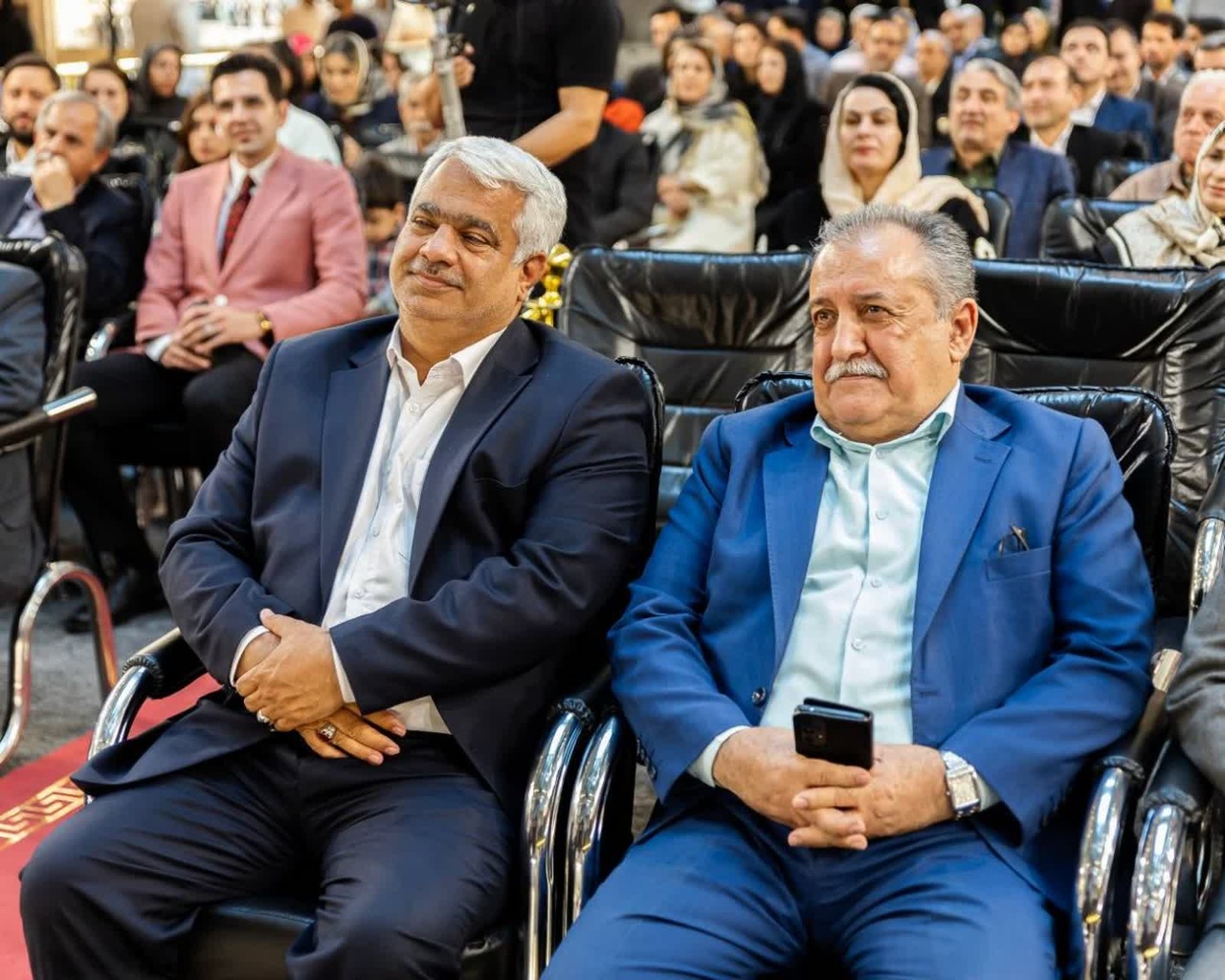 پایداری صنعت طلا و جواهر مشهد در روزهای جنگ؛ برگ پرافتخار بخش خصوصی