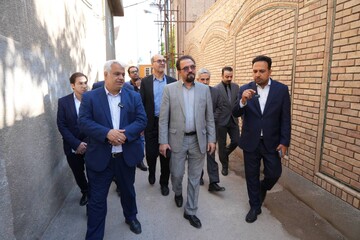 بازدید مشترک مدیر کل میراث‌فرهنگی خراسان رضوی و شهردار منطقه ثامن از روند احیای خانه‌های تاریخی مشهد