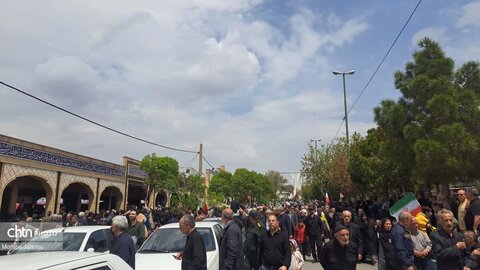 حضور پرشور کارکنان اداره‌کل میراث‌فرهنگی، گردشگری و صنایع‌دستی استان زنجان در آیین تشییع پیکر مطهر  شهید تقی حاتمی و شهید حسین زارعی